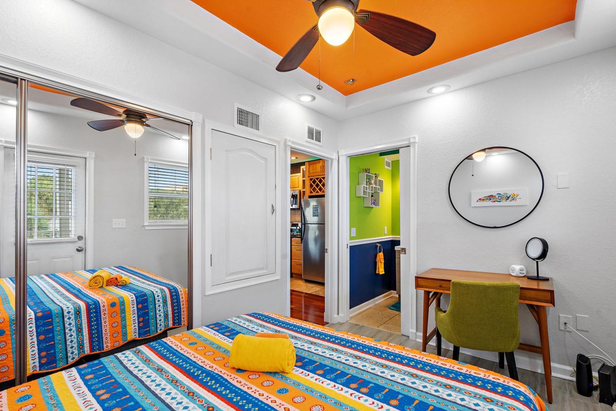 Itz A Vibe - 1 Bedroom Studio In The Heart Of Dtsp San Petersburgo Exterior foto